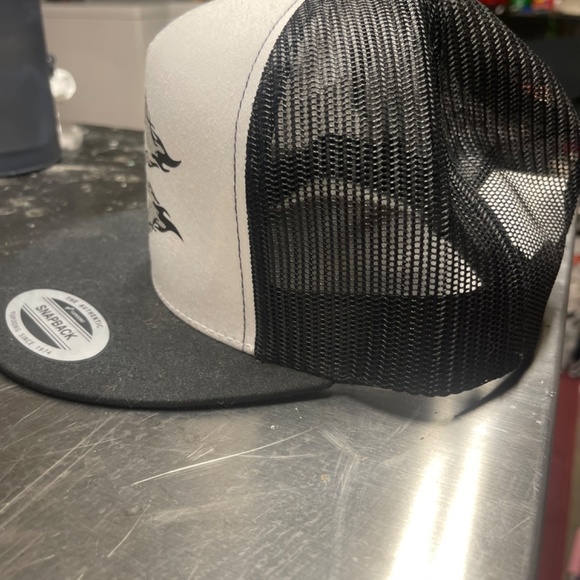 *OFFICIAL* Ken Carson X Man Trucker Hat - Picture 3 of 4